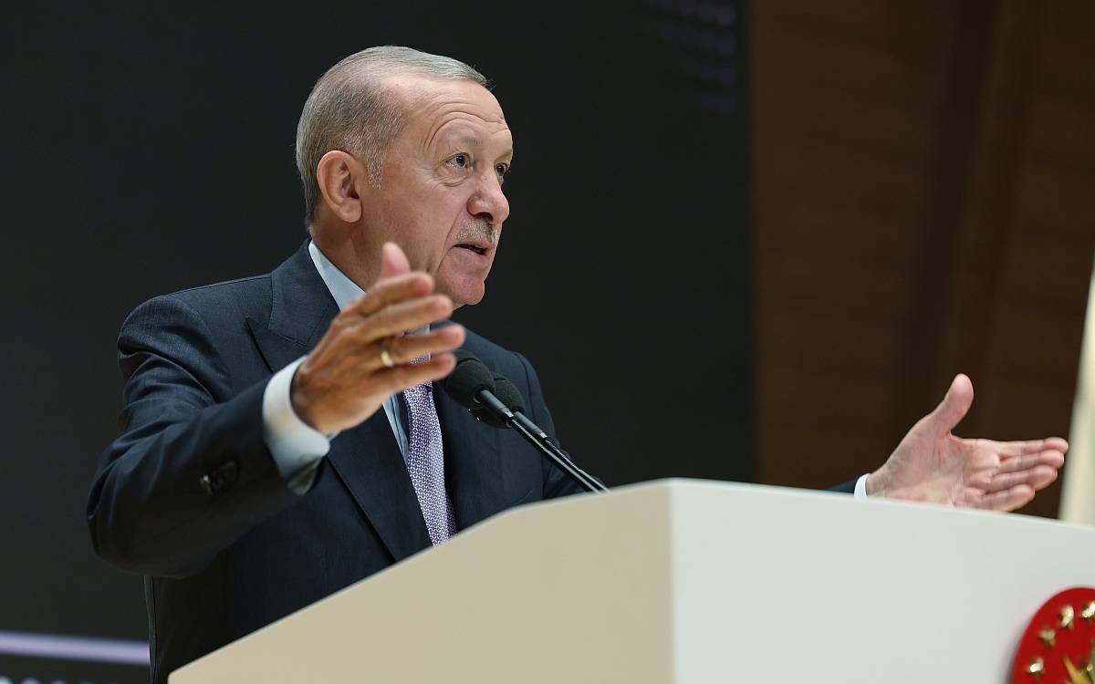 Erdoğan: Mahkeme kararları elbette herkes için bağlayıcıdır