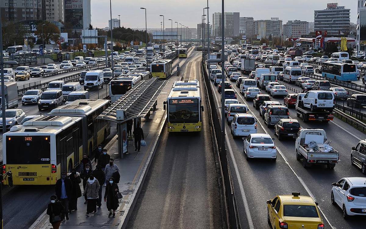 İstanbul'da eğitim öğretim saati değişti