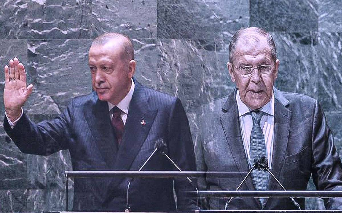 Lavrov: "BRICS değerleri NATO ve AB değerleriyle bağdaşmaz"