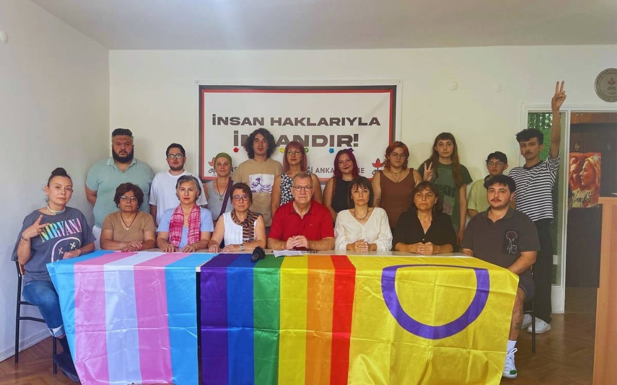 “LGBTİ+ hakları insan haklarıdır”