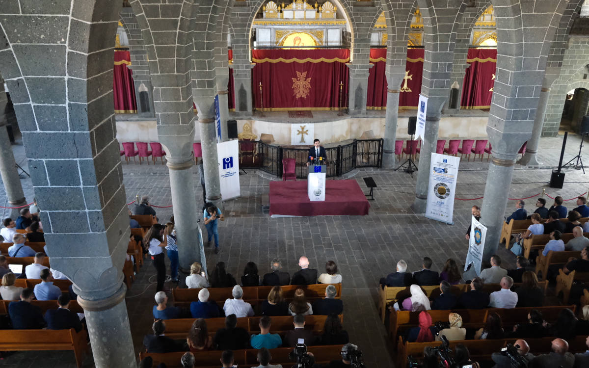 Diyarbakır’da bu sorunun yanıtı aranıyor: Tarihi yapılar nasıl güçlendirilmeli?