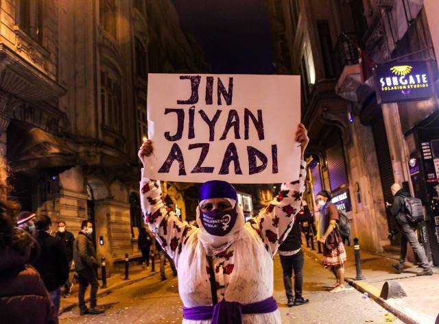 What is ‘jin, jiyan, azadî’?