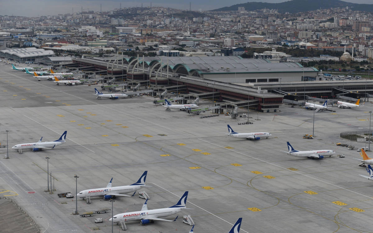 Extra security measures at İstanbul airports following Ankara attack