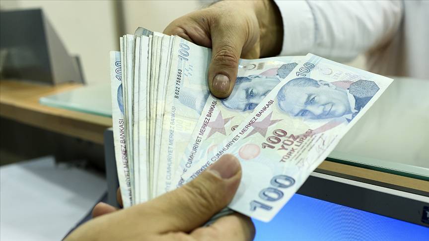 Prospects dim for Turkey's workers ahead of minimum wage raise