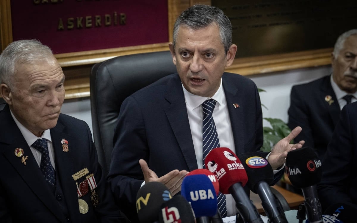 CHP lideri Özel: Yurt içinde MİT'e hiçbir şey sormayız