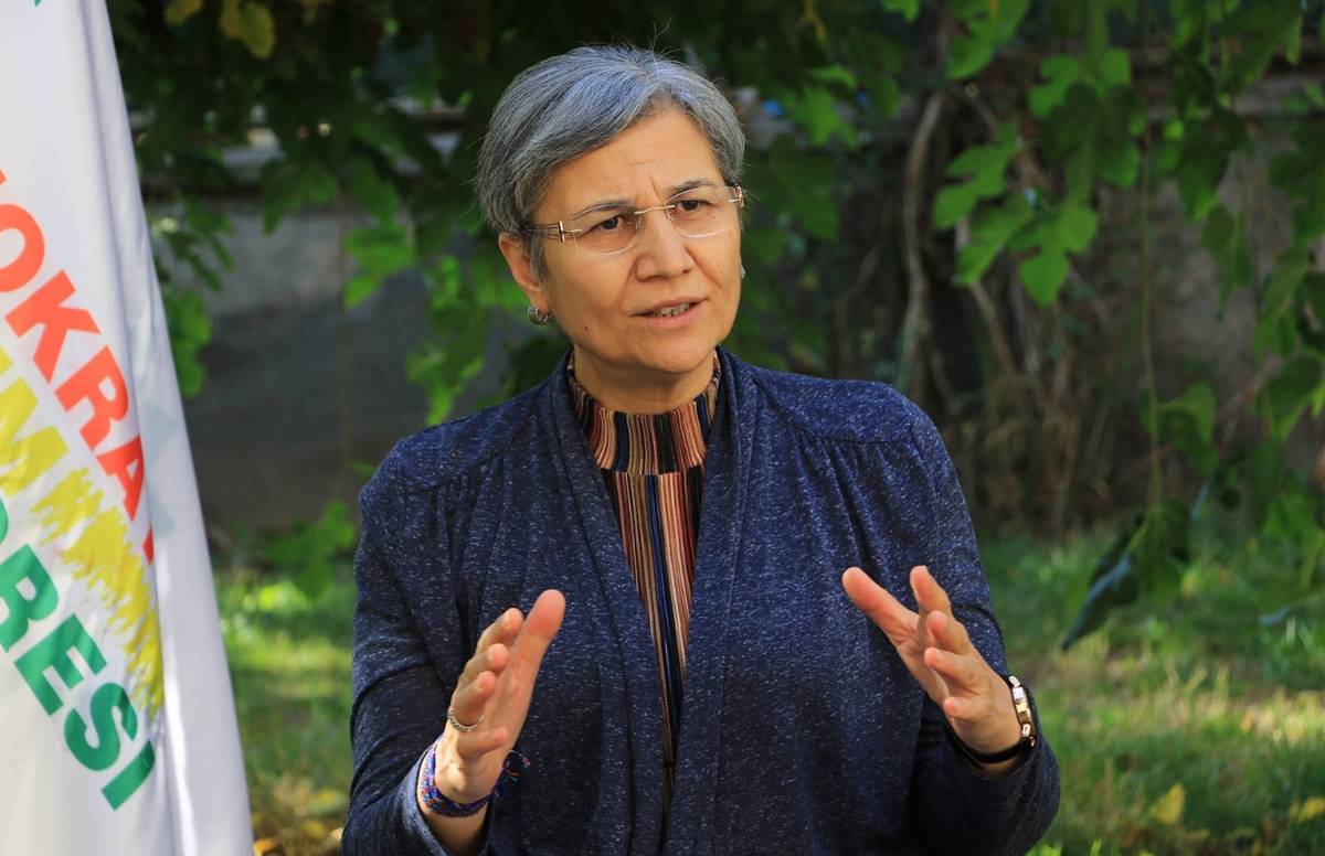 Leyla Güven’e yeni iddianame: Öcalan'a niçin 'sayın' dedin?