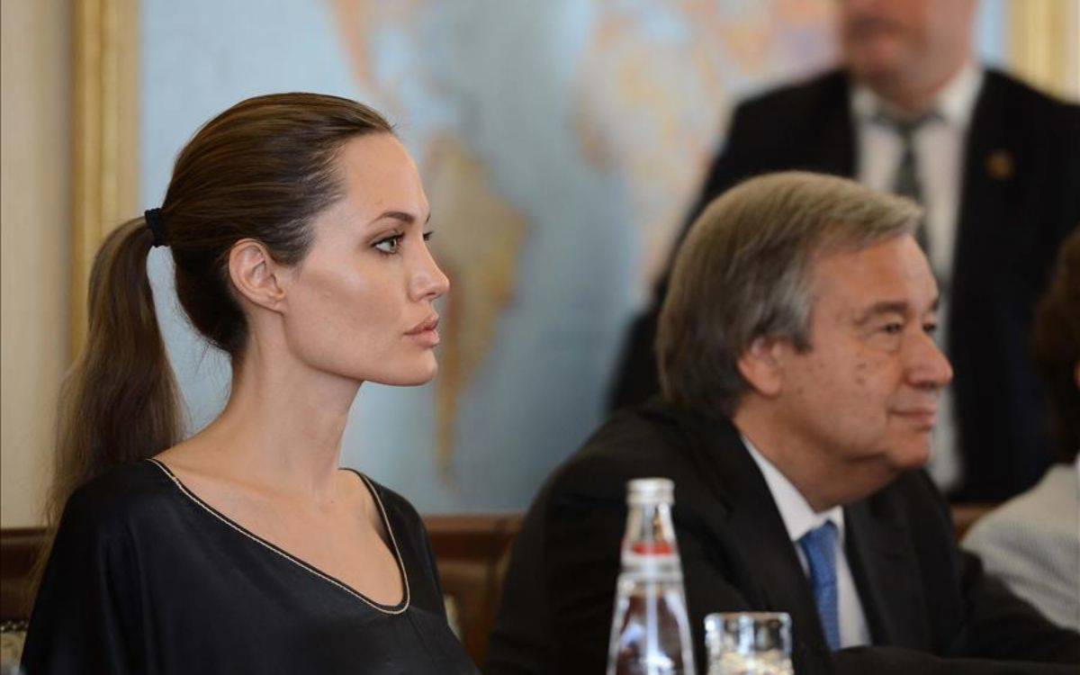 Angelina Jolie: Bir Yıldızın "İyi Niyet Elçisi" Olarak Portresi