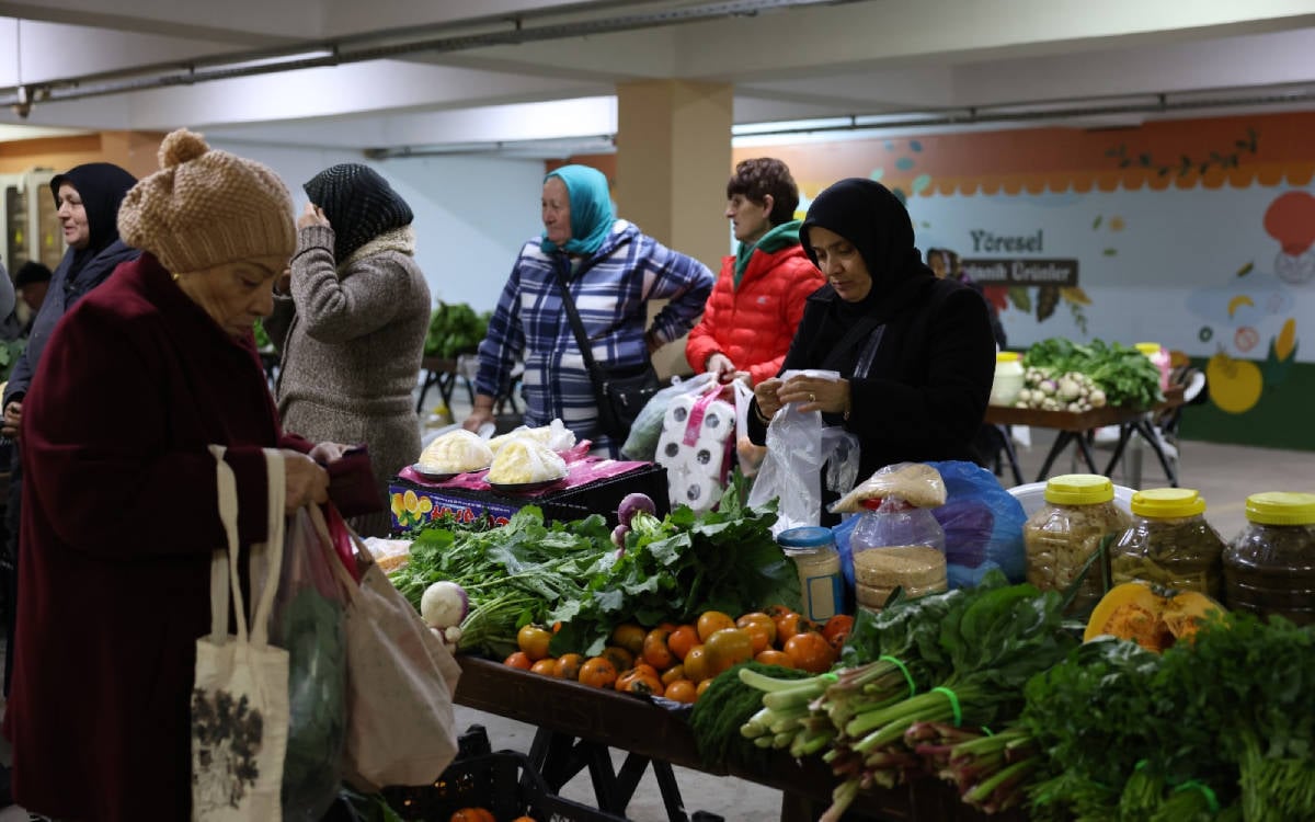 Li gorî TUÎKê enflasyon ji sedî 39,05 e û li gorî ENAGê jî ji sedî 79,51 e