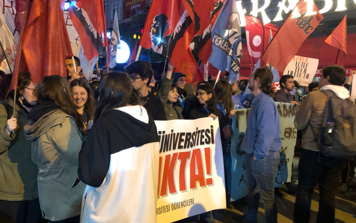 Ankara’da üniversite öğrencilerine polis müdahalesi