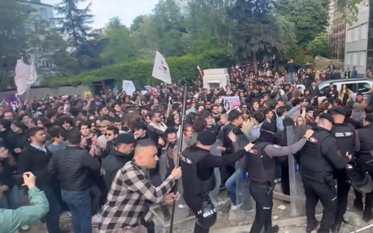 Protestoya ji bo Nûreddîn Yildiz: Ji 6 xwendekarên girtî jê yek serbest bû