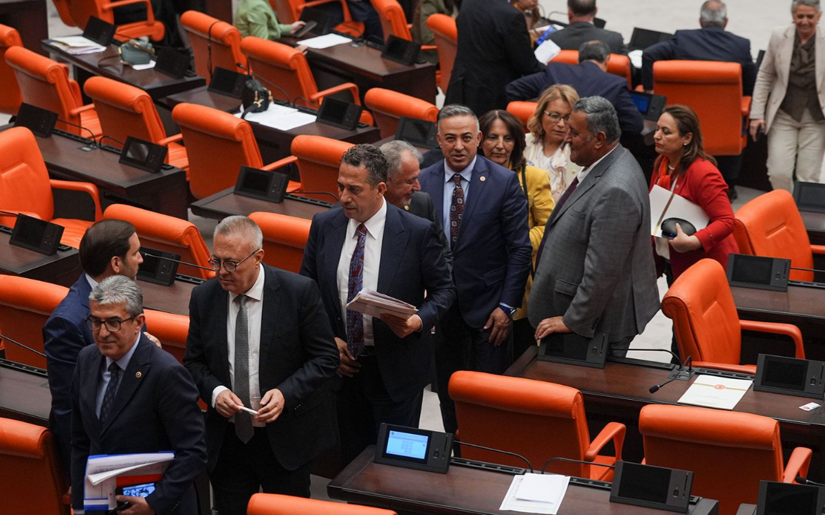 CHP, HSK seçimlerini AYM'ye taşıdı