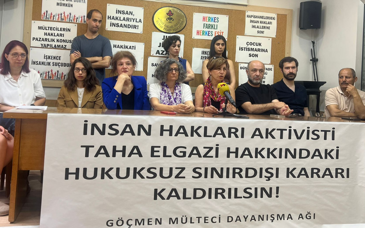 İHD İstanbul Şube'de yapılan açıklamadan fotoğraf