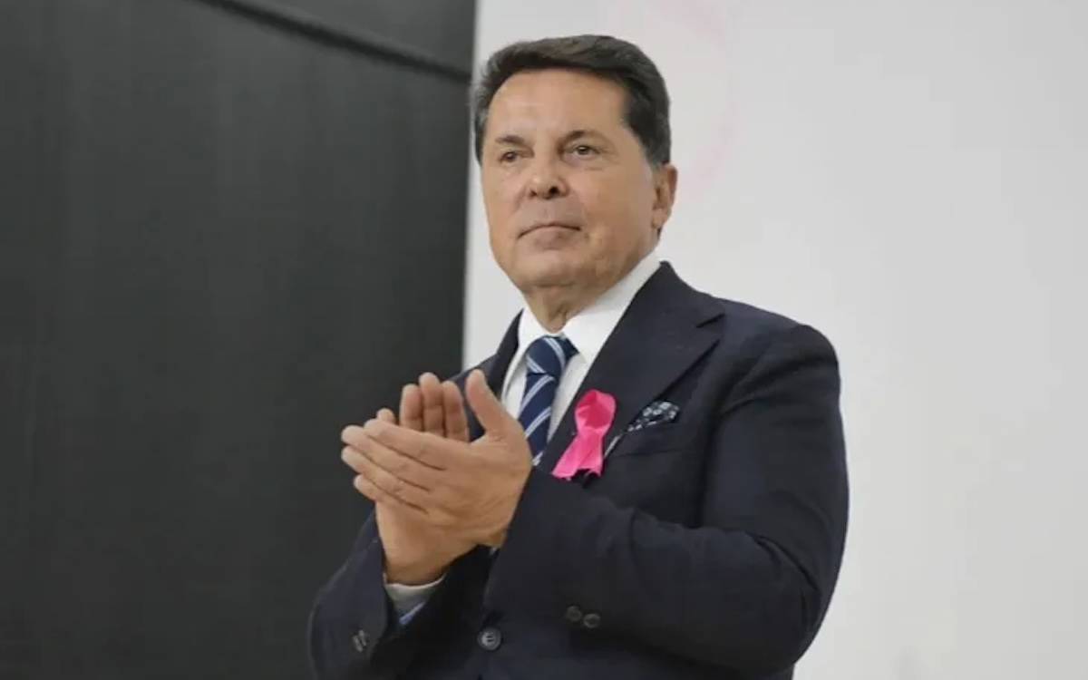 Ahmet Özer: "Van’dan gelmiş bir Kürt yönetici olmamı hazmedemeyenler yüzünden buradayım"