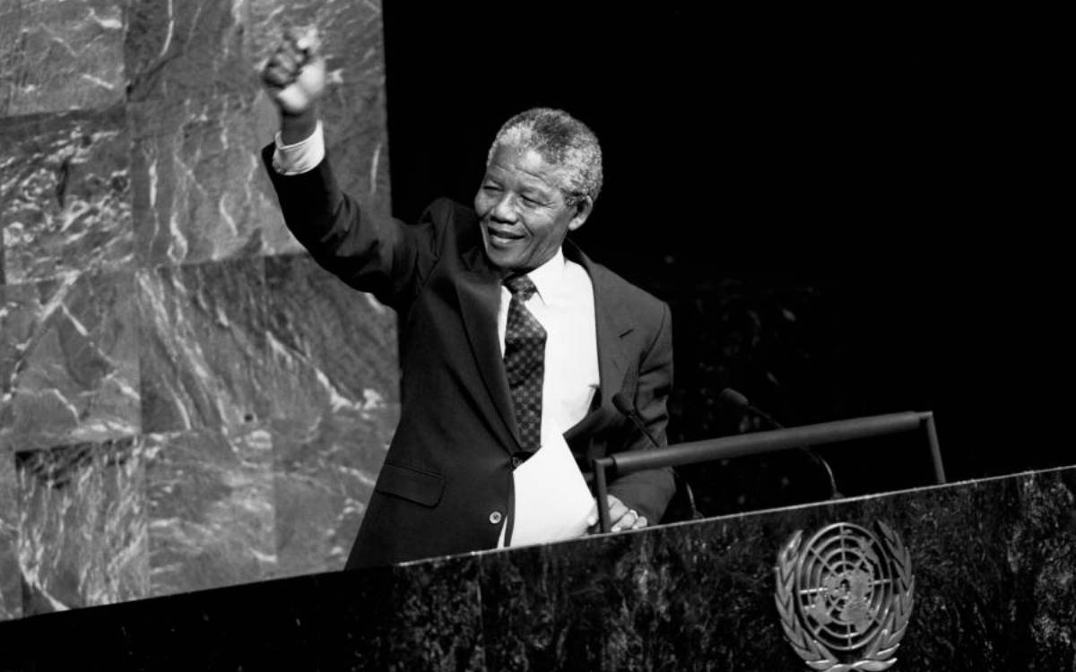 Mandela kitabı nedeniyle yargılanan görevliye ‘propaganda’ davasında beraat
