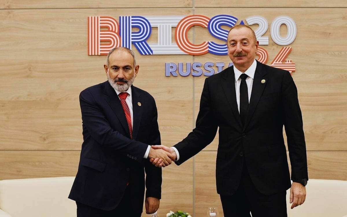 Paşinyan, Azerbaycan ile anlaşma onaylanmazsa anayasa değişikliğine gidecek