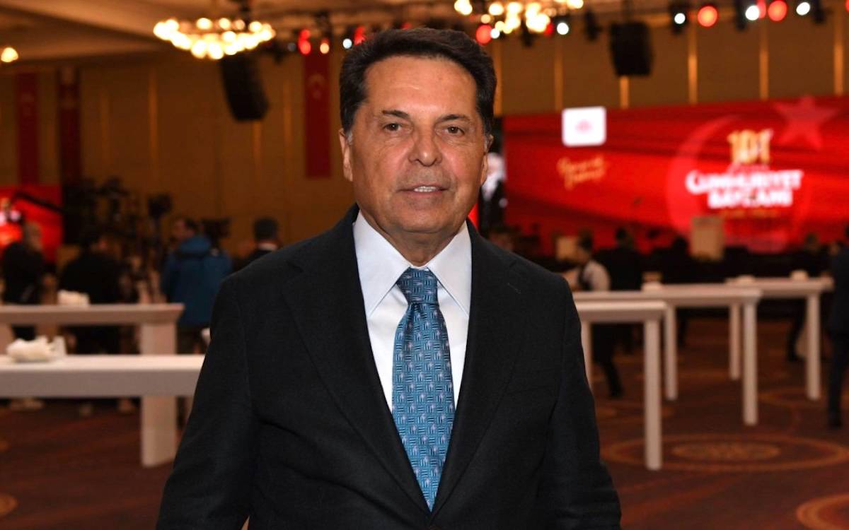 İdare Mahkemesi Esenyurt Belediye Başkanı Özer'in yerine kayyım atanmasına karşı AYM'ye başvurdu