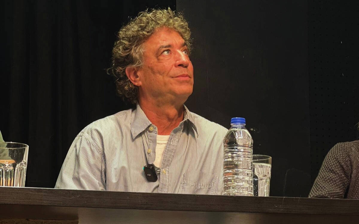 Michael Hardt: Ez biryara Ocalan pîroz dikim û piştgirê biryarê me