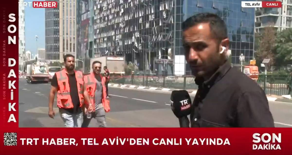 Israeli police obctruct Turkish state broadcaster from filming missile aftermath in Tel Aviv