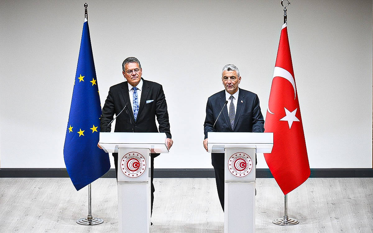 Ankara ve Brüksel ikili ekonomik ilişkilerin gidişinden memnun