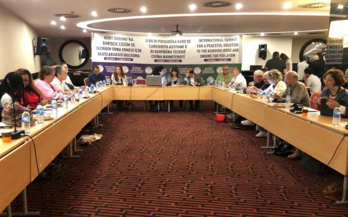 Abdullah Ocalan ji bo şandeya Ewropayê peyam şand