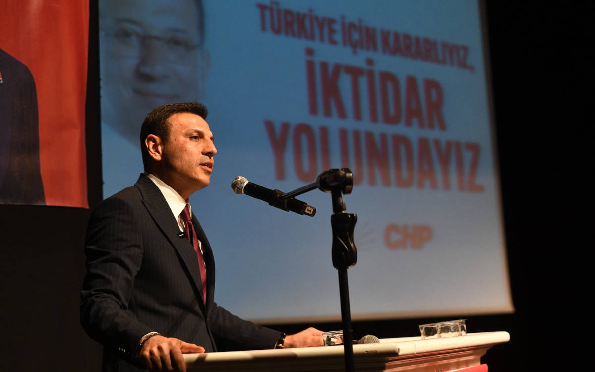 Derbarê Serokê Bajarê Stenbolê yê CHPê Ozgur Çelîk de biryara desteserkirinê hat dayîn