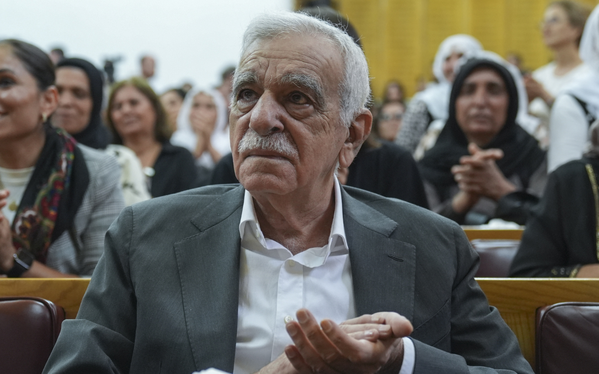 Ahmet Türk: Bütün kayyım uygulamaları kaldırılmalı