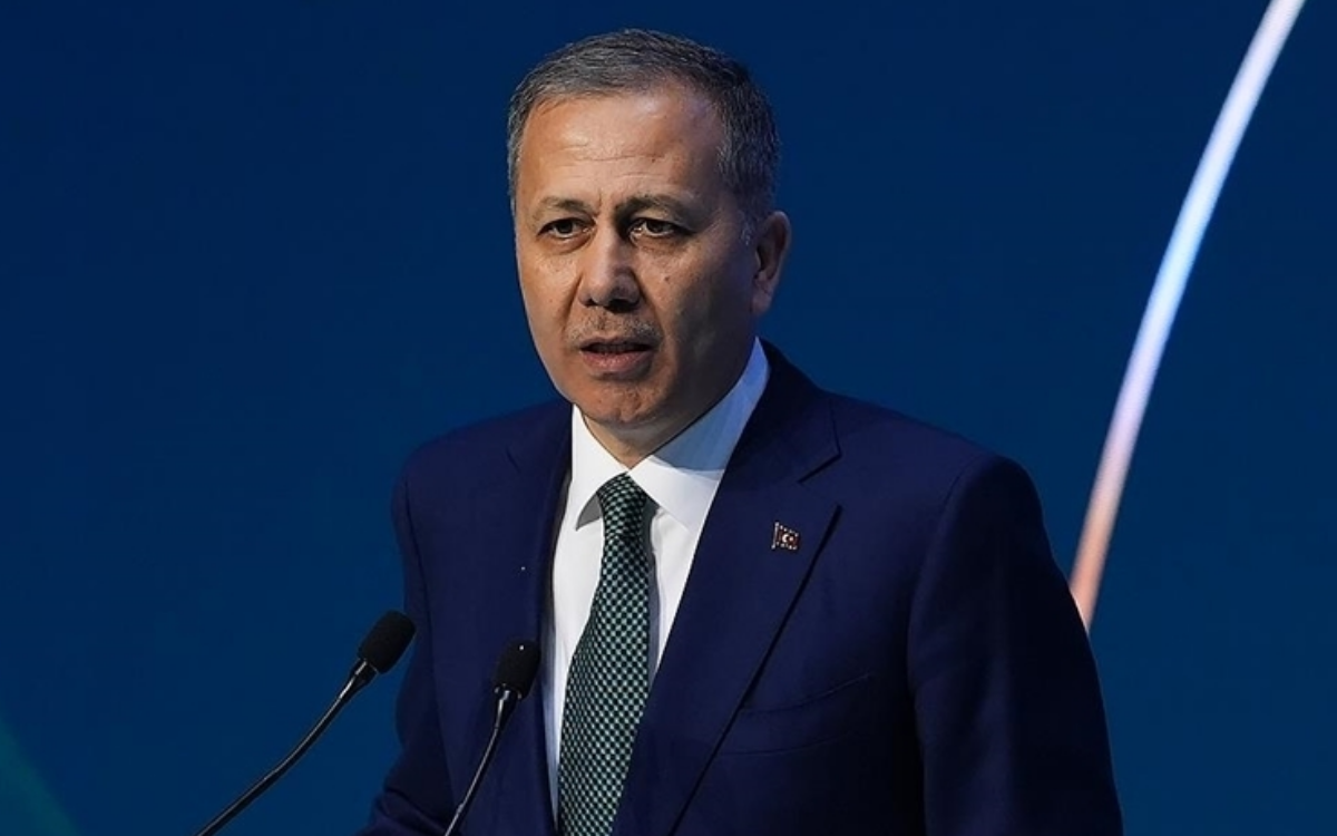 İçişleri Bakanı Yerlikaya: 18 günde 61 orman yangını çıktı, 4 kişi tutuklandı