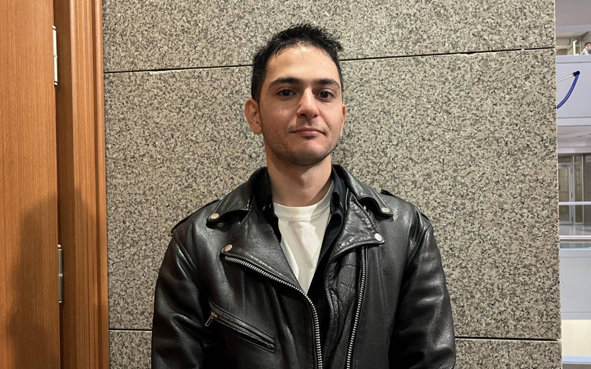 Mahpus gazeteci Karabay: Adaletin sustuğu yerde yazmak direnmek olur