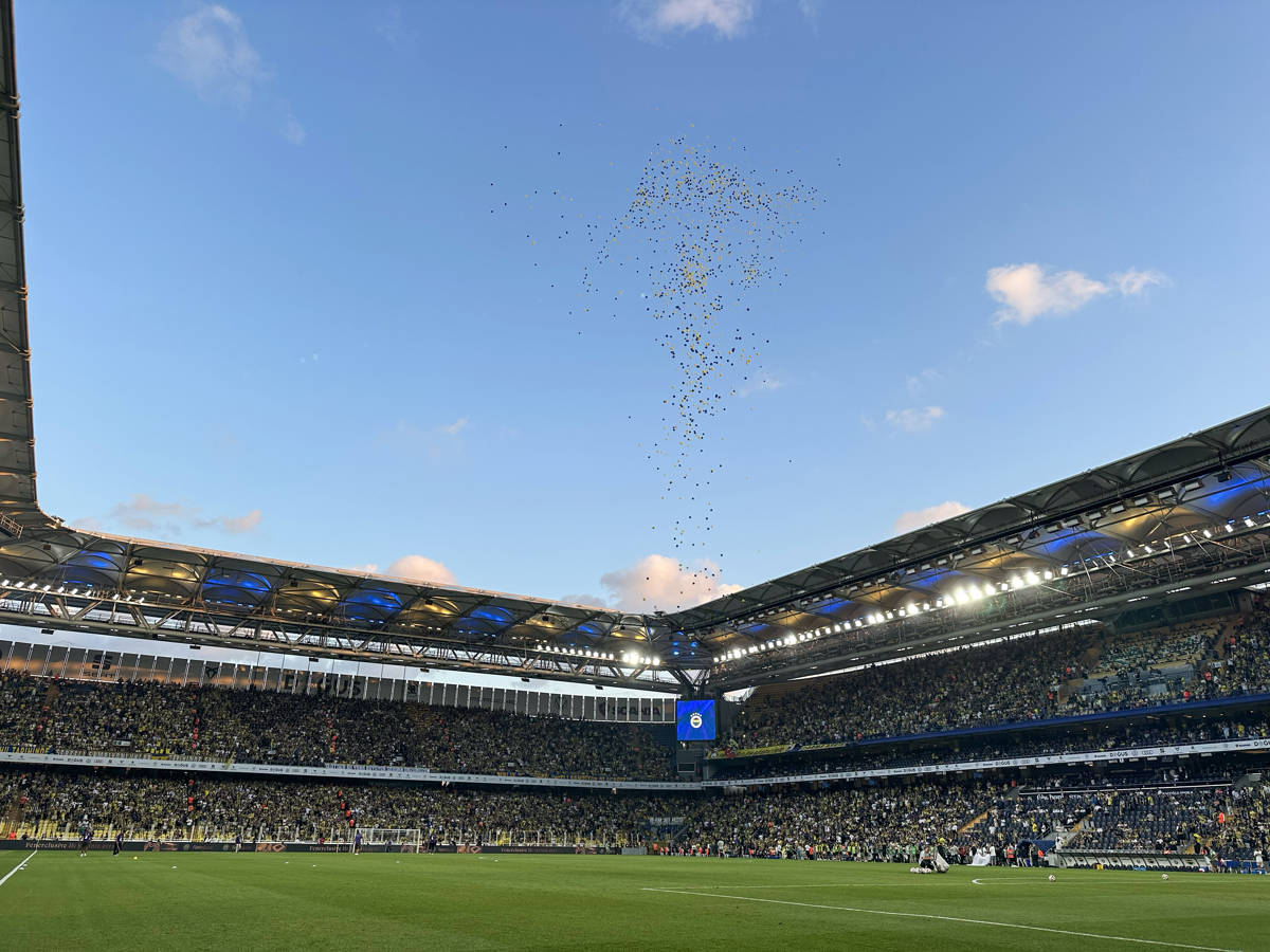 İstanbul extends public transport for Fenerbahçe-Benfica match