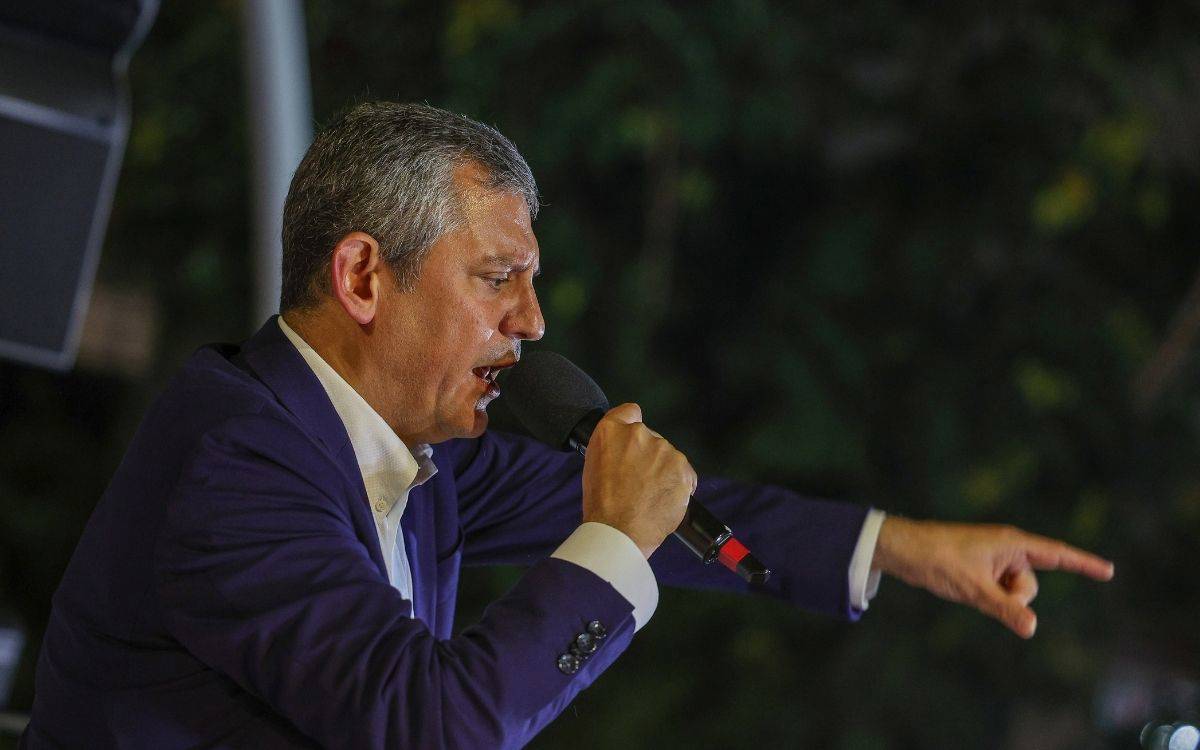 Özel Beyoğlu’nda konuştu: Erdoğan’ı yenme suçunu müştereken işleyeceğiz