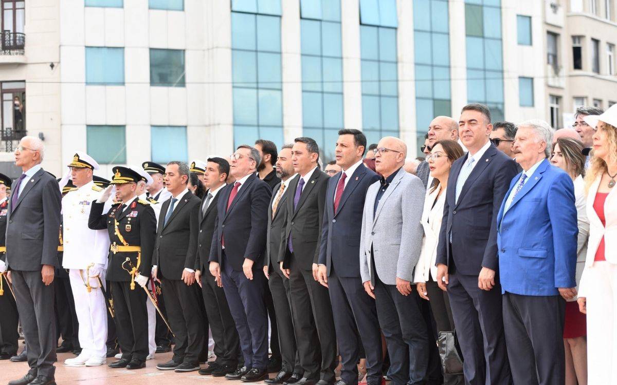 30 Ağustos kutlandı: Erdoğan sloganla karşılandı, CHP'den tepki