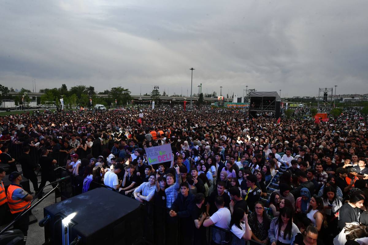 Corruption probes against opposition municipalities expand to Ankara as 13 detained