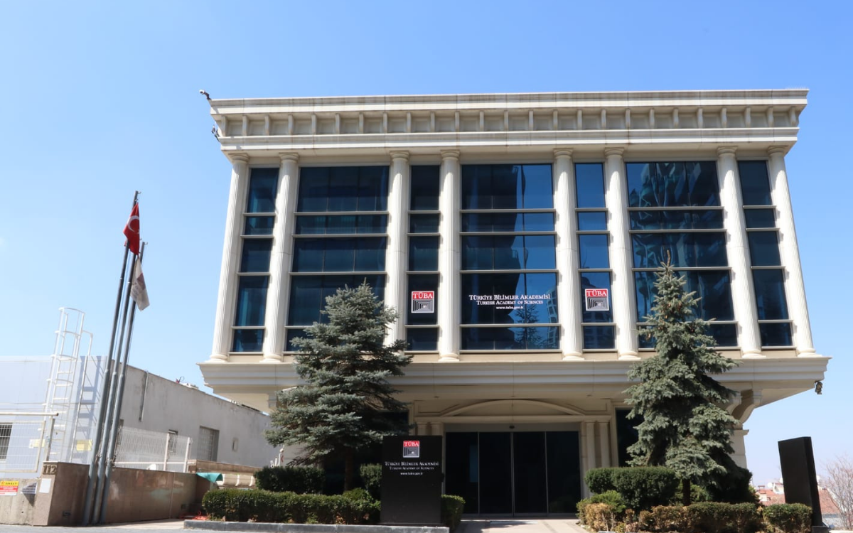 Turkey’s state science academy used research funds for personal gadgets, audit reveals