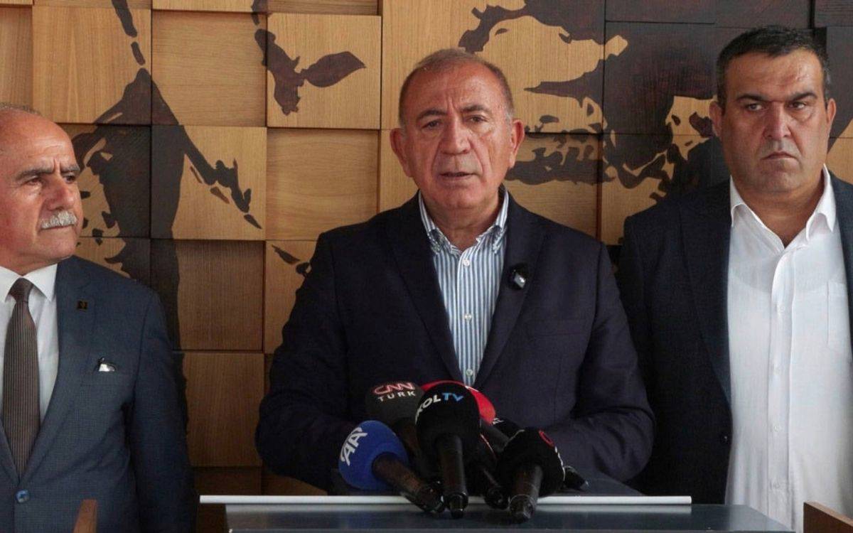 Gürsel Tekin: CHP’nin kurumsal kimliğini korumak istiyorum