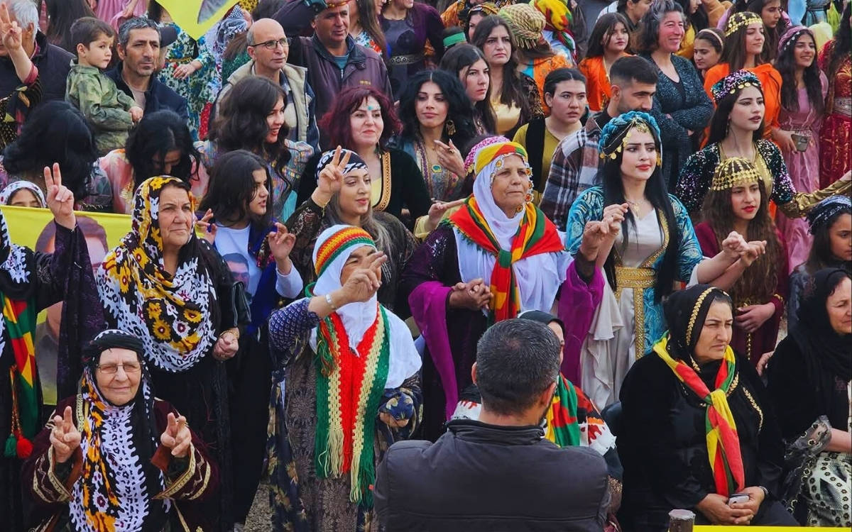 Hişyar Özsoy: Nusaybin Sınır Kapısı’nın açılması siyasi çözümün önünü açacaktır