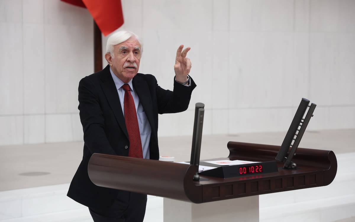 Cengîz Çandar: Yên ku ji HSDyê re dibêjin 'terorîst', bizanibin ku ew li dijî pêvajoyê provokasyonê dike