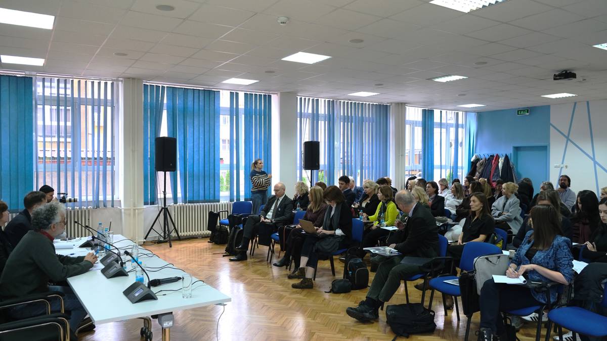 Defending free expression amid global decline: ‘Journalism must reconnect with people’