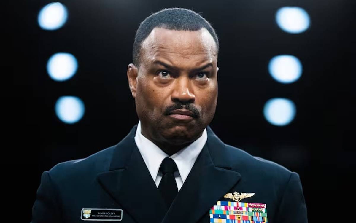 Venezuela ticaret gemilerini bombalamayı reddeden ABD'li amiral istifa etti