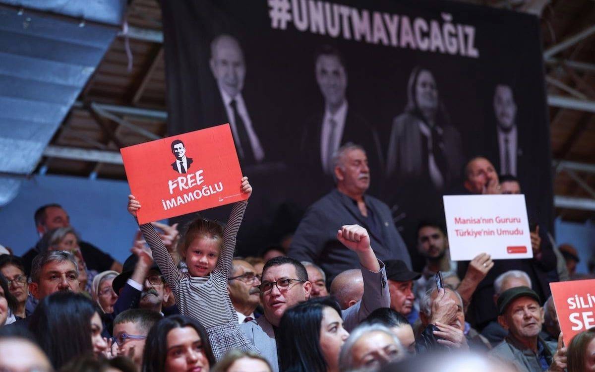 İmamoğlu: Roma’yı benim yaktığım daha gerçektir