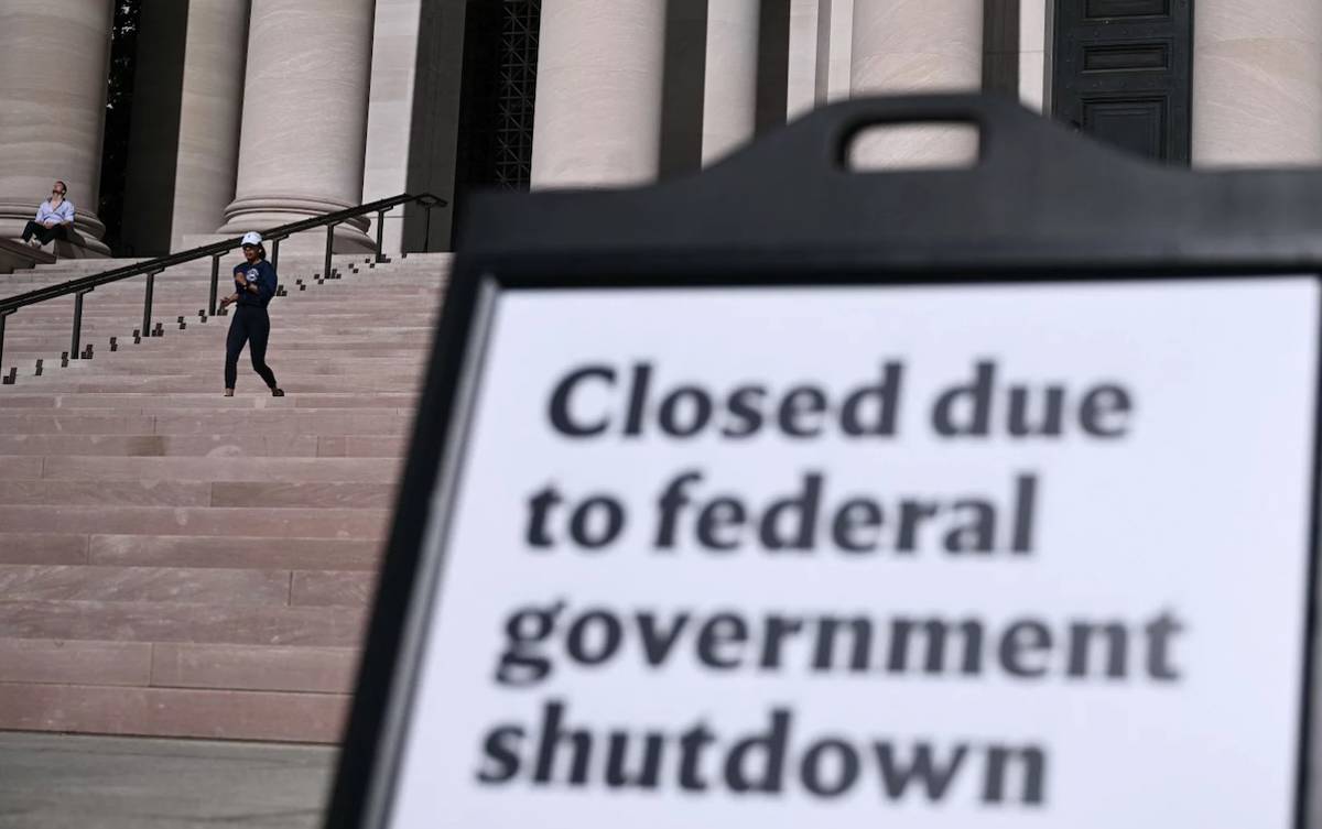 ABD: 8 Demokrat senatör hükümetin açılması için pat durumunu sona erdirdi