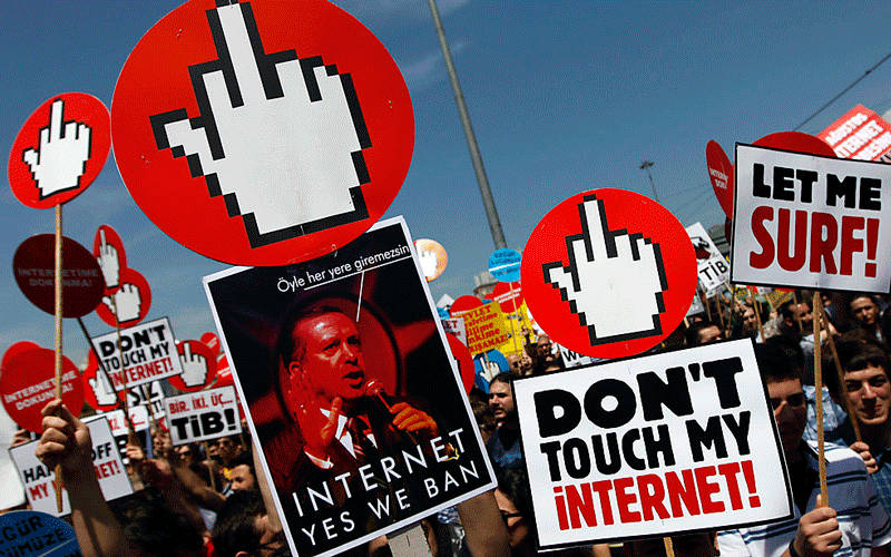 İnternette özgürlük geriliyor: Türkiye yine en kötüler arasında