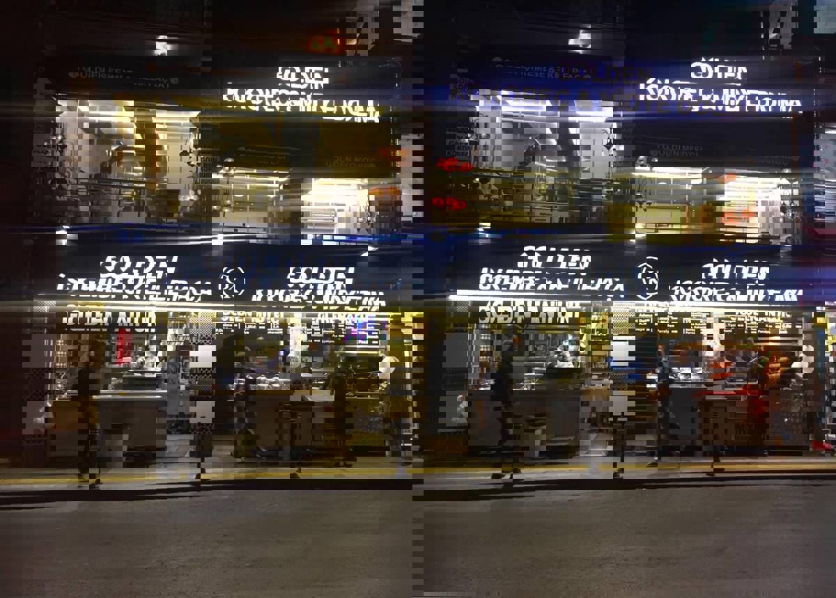 Three family members, including two children, die of suspected food poisoning in İstanbul