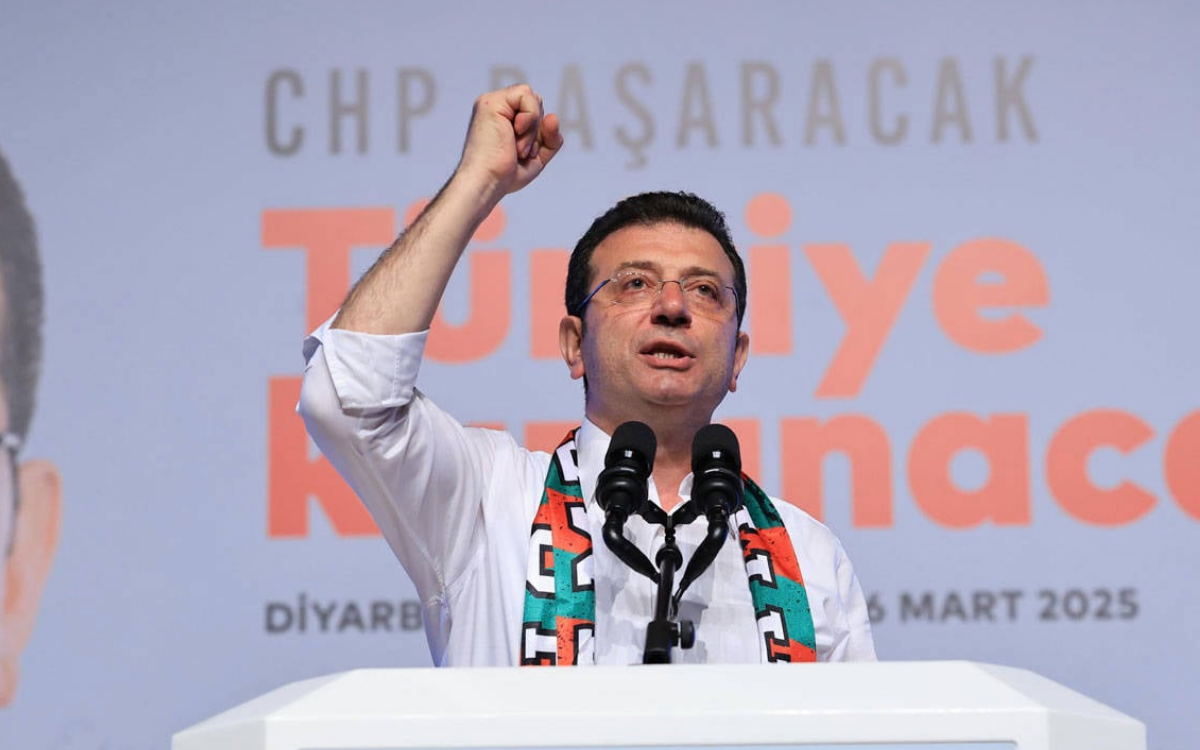 İmamoğlu, Demirtaş'ın hala tahliye edilmediğini hatırlattı: Barış umudu katlediliyor