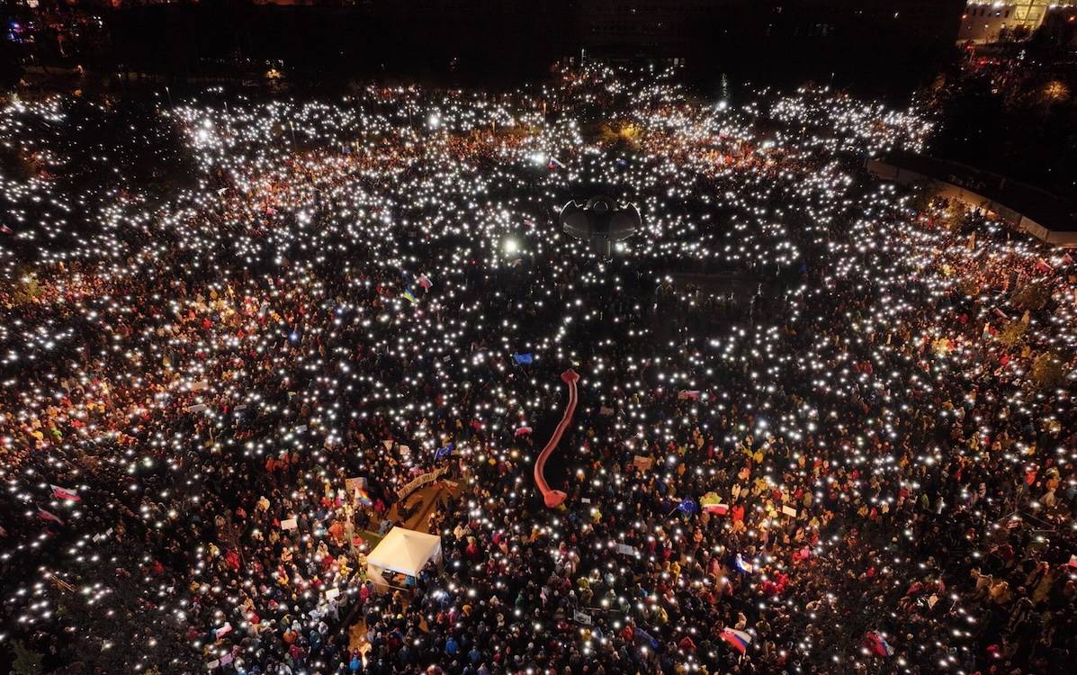 AB, iç hukuku AB hukukunun önüne koyan Anayasa değişikliği için Slovakya'ya ihlal işlemi başlattı