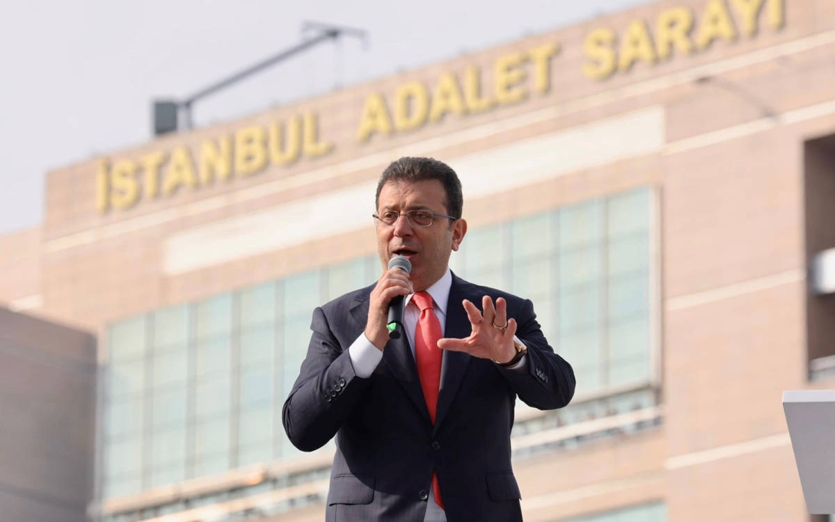Court accepts indictment in corruption case against İmamoğlu