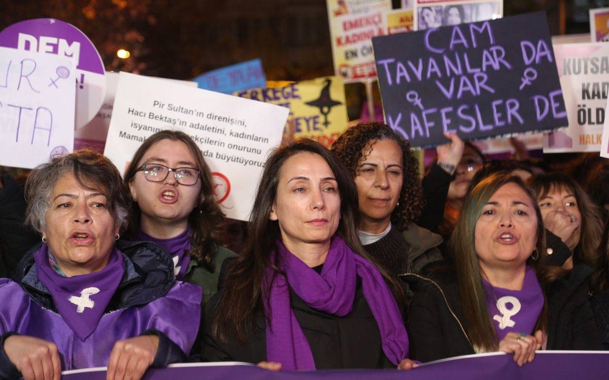 Kadınlar ve LGBTİ+’lar Ankara’dan seslendi: Barışın garantisiyiz