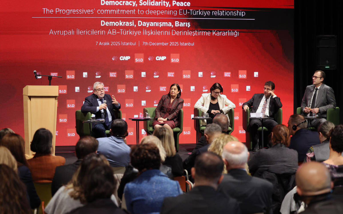 Amor: Türkiye'deki demokratik gerilemeyi izlemek acı verici