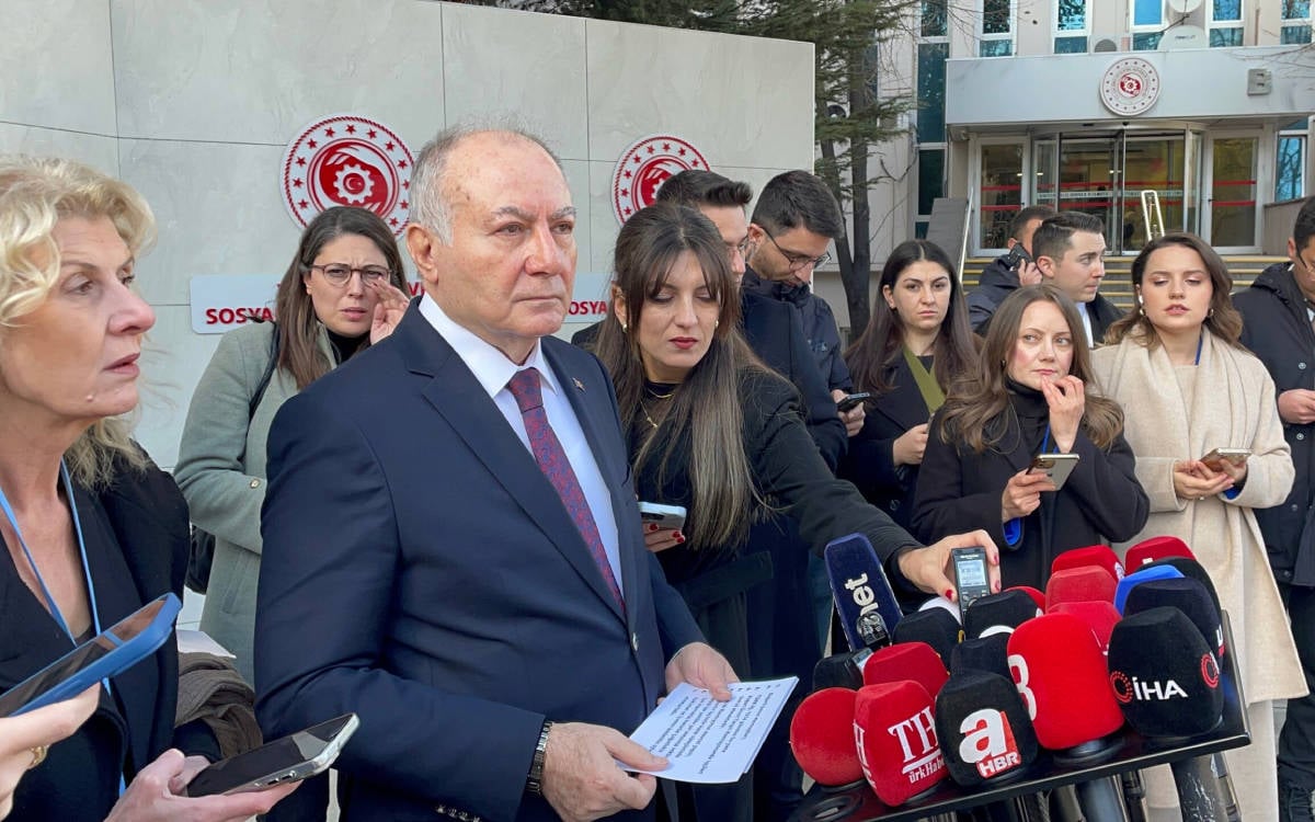 Asgari Ücret Tespit Komisyonu toplandı, TÜRK-İŞ masaya oturmadı