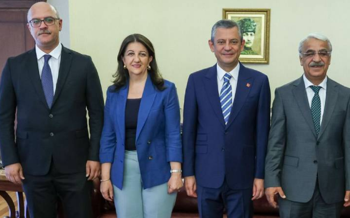 DEM Parti İmralı Heyeti ile Özel görüşmesi ertelendi