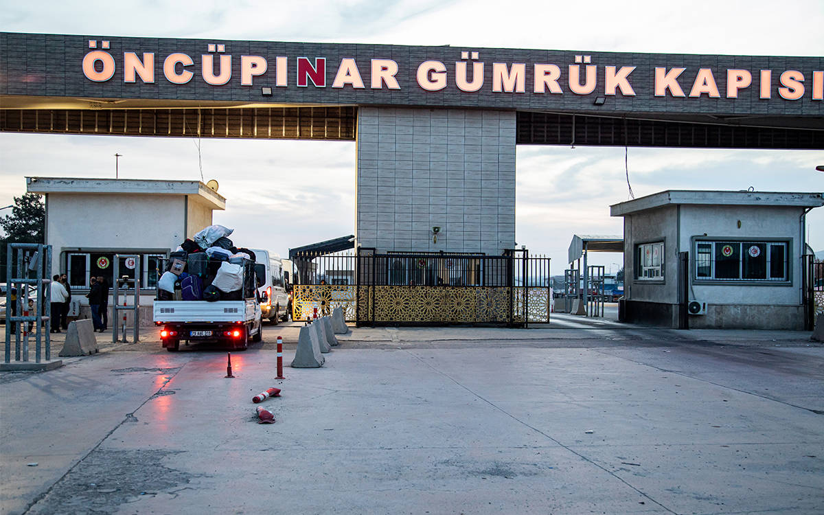 “Artık sadece adım Suriyeli, asıl oraya yabancıyım”